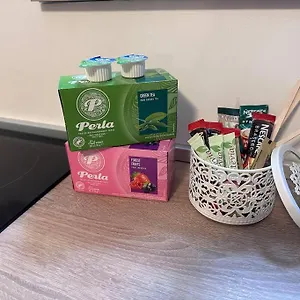 Cozy 1 Bedroom Apartment! Apartament
